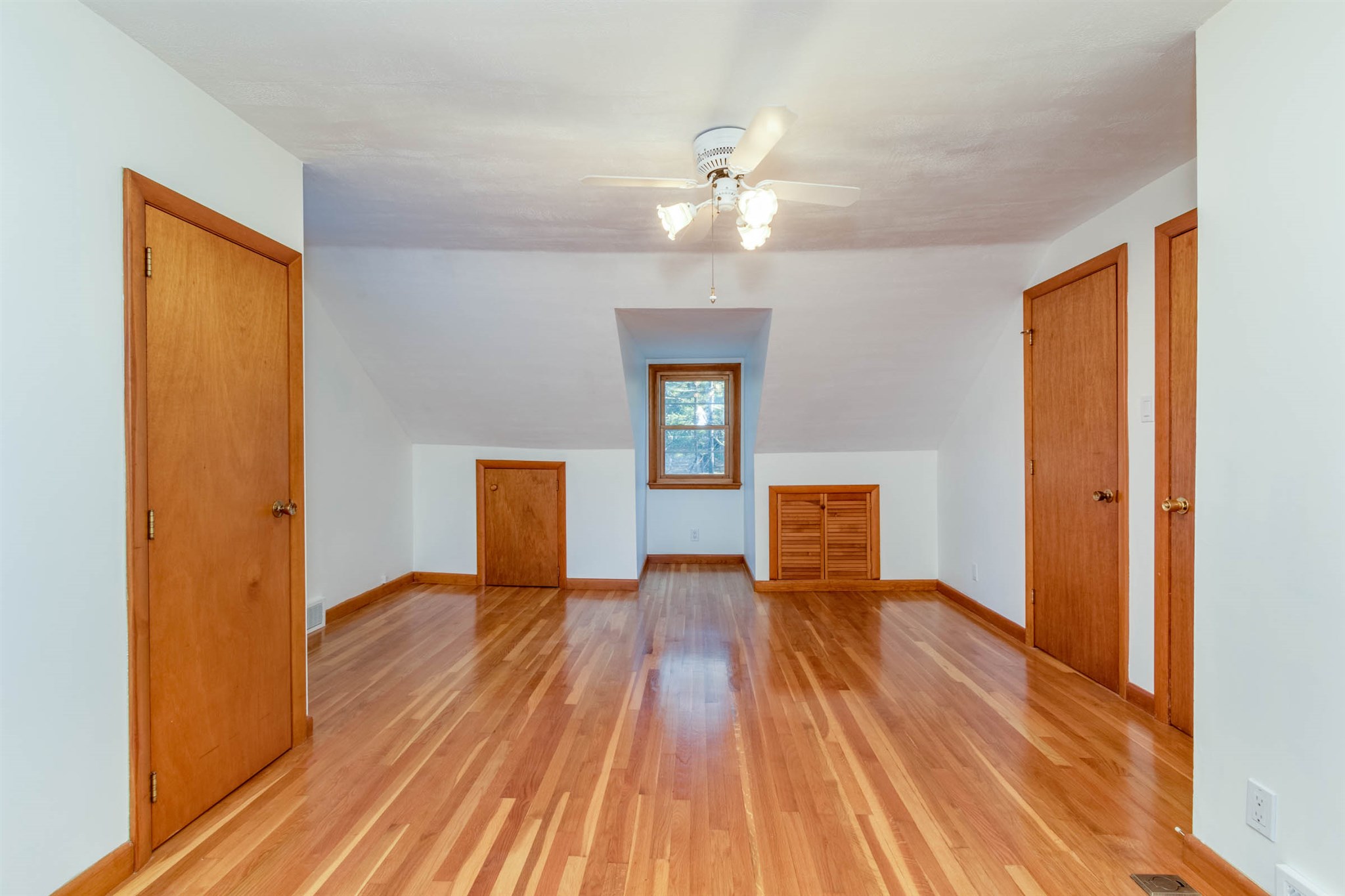 81 Ponemah Road Amherst, NH 03031 - Photo 19 of 39
