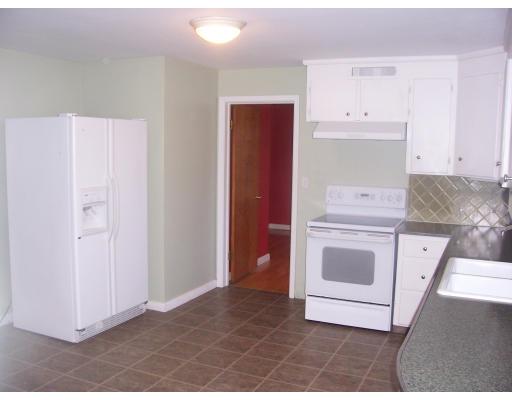 97 Royce Road Marlborough, MA 01752 - Photo 6 of 13 Gallery Image 6