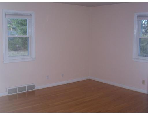 97 Royce Road Marlborough, MA 01752 - Photo 10 of 13 Gallery Image 10