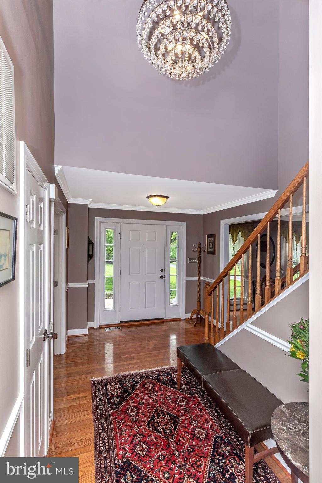 19834 Falling Spring Court Gaithersburg, MD 20882 - Photo 13 of 68 2 story foyer