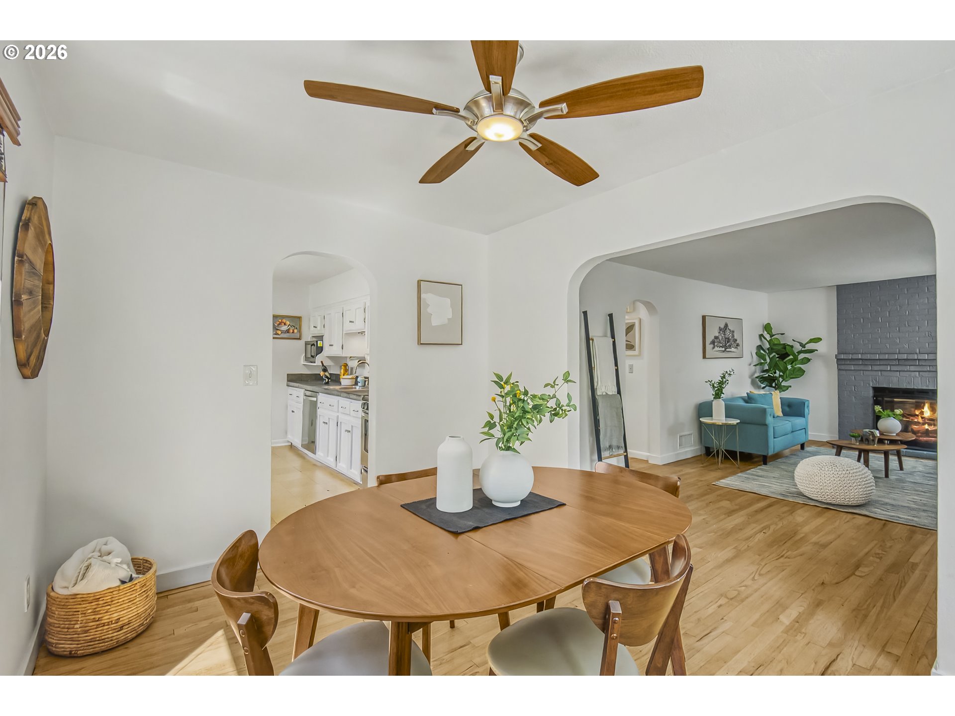 27 Southeast 85th Avenue Portland, OR 97216 - Photo 11 of 33 Gallery Image 11