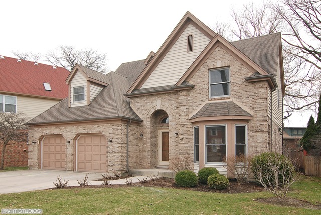 411 Uvedale Road Riverside, IL 60546 - Photo 1 of 16