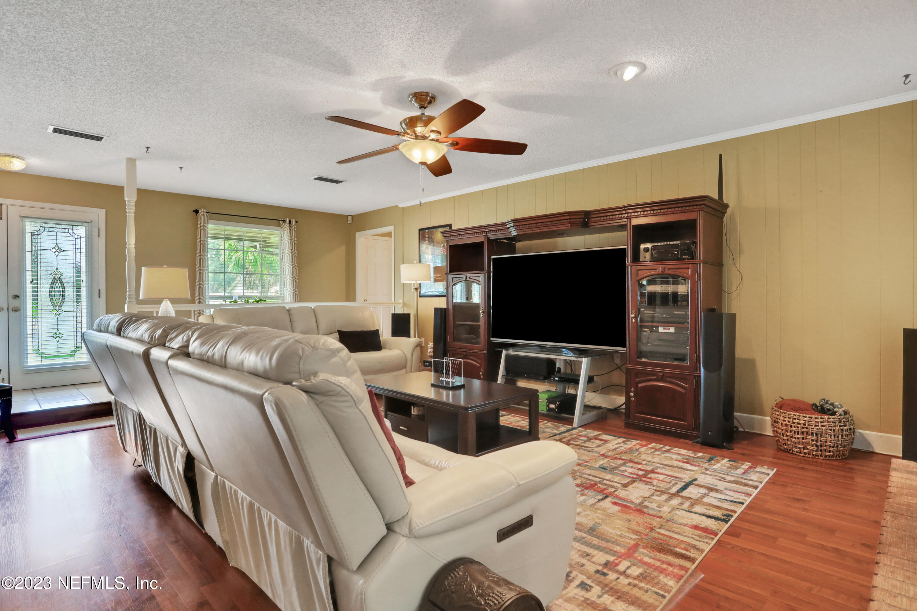 272 Foxridge Road Orange Park, FL 32065 - Photo 5 of 44 297A0661