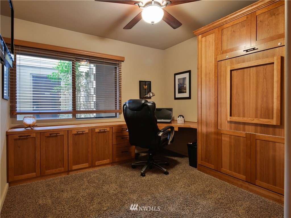 200 Beach Place, Unit 102 Edmonds, WA 98020 - Photo 14 of 25