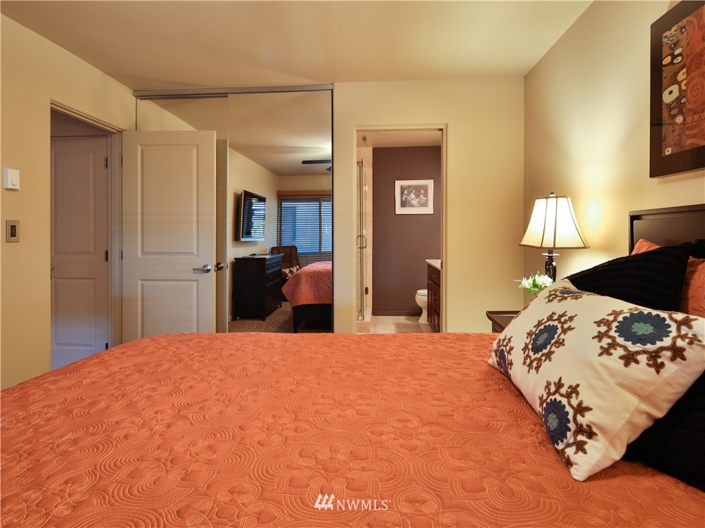 200 Beach Place, Unit 102 Edmonds, WA 98020 - Photo 15 of 25
