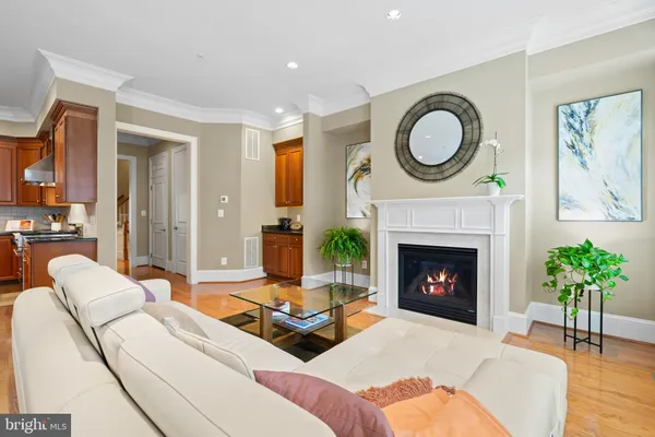 $1,835,000 | 7820 Cadbury Avenue, Potomac, MD 20854