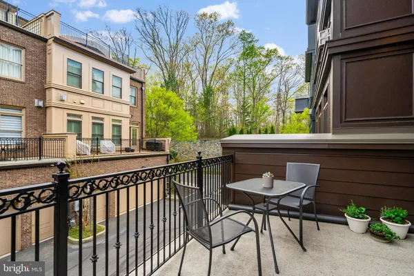 $1,835,000 | 7820 Cadbury Avenue, Potomac, MD 20854