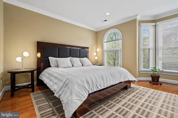 $1,835,000 | 7820 Cadbury Avenue, Potomac, MD 20854