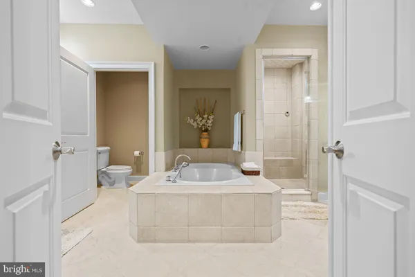 $1,835,000 | 7820 Cadbury Avenue, Potomac, MD 20854