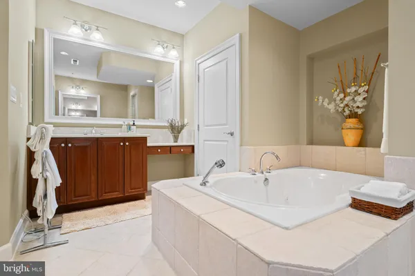 $1,835,000 | 7820 Cadbury Avenue, Potomac, MD 20854