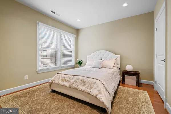 $1,835,000 | 7820 Cadbury Avenue, Potomac, MD 20854