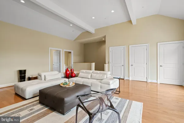 $1,835,000 | 7820 Cadbury Avenue, Potomac, MD 20854