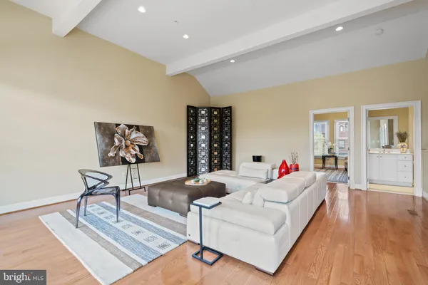 $1,835,000 | 7820 Cadbury Avenue, Potomac, MD 20854