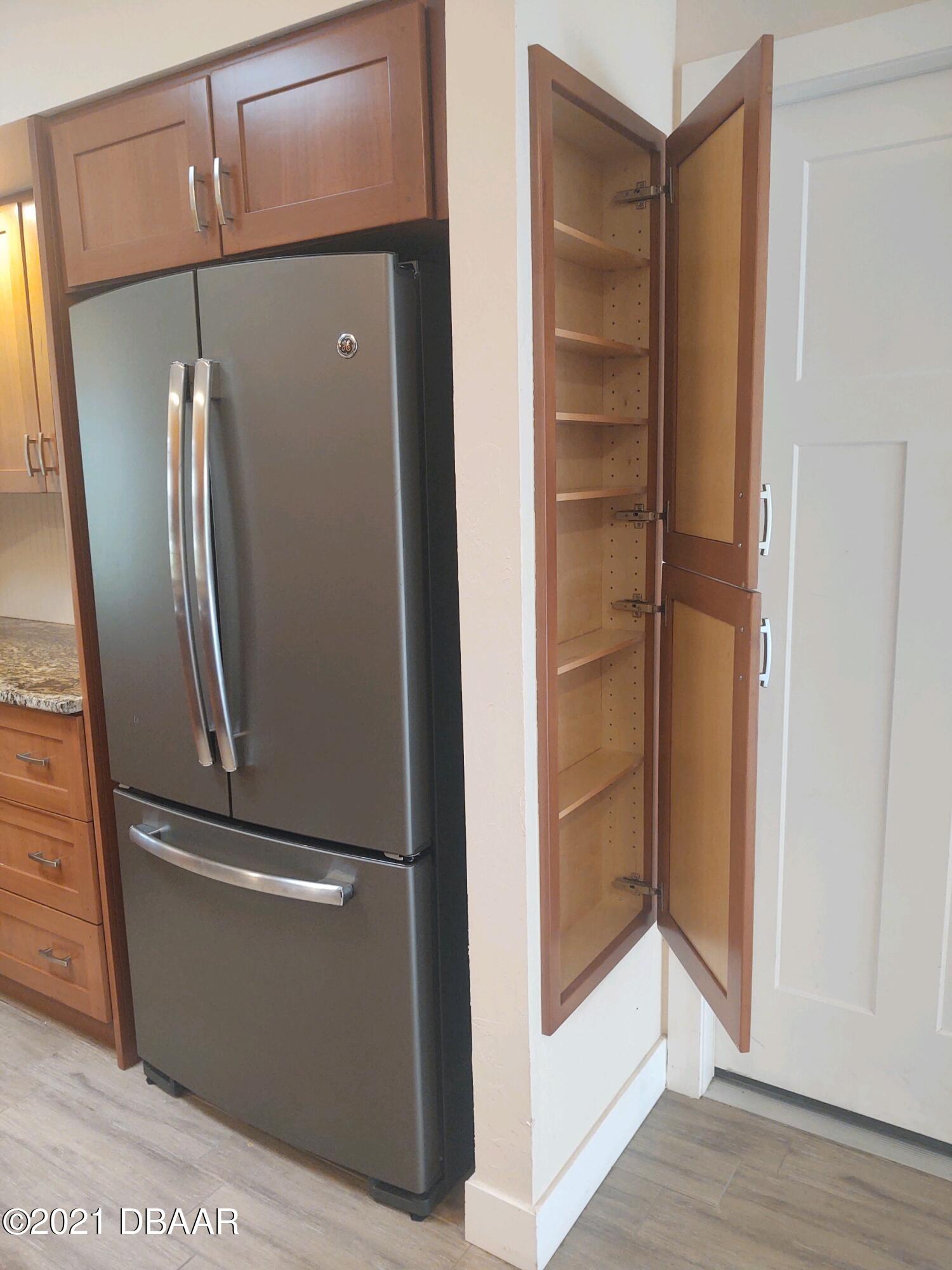 100 Rustic Pond Road Port Orange, FL 32128 - Photo 8 of 28 Kitchen