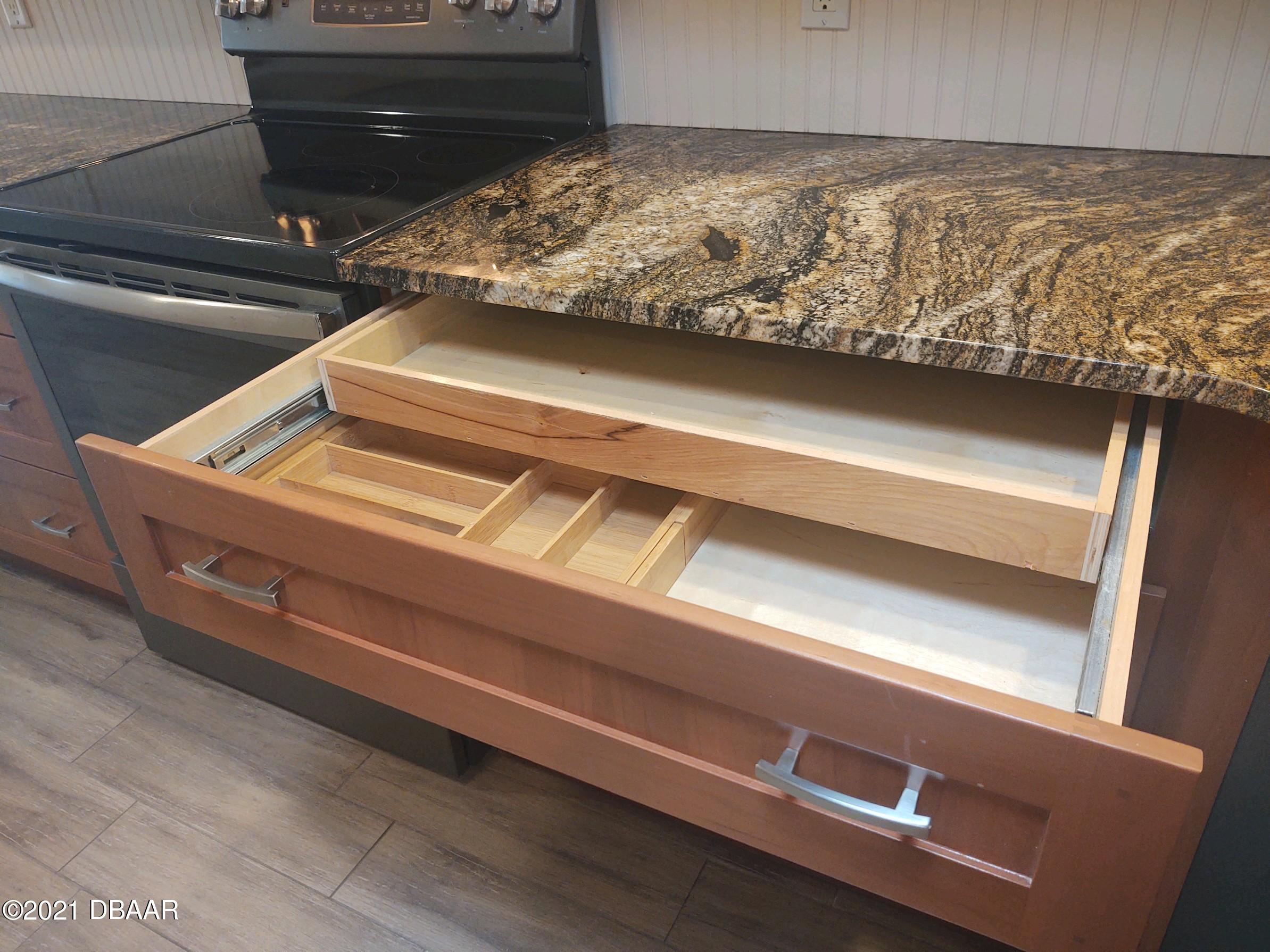 100 Rustic Pond Road Port Orange, FL 32128 - Photo 9 of 28 Soft-Close Drawers