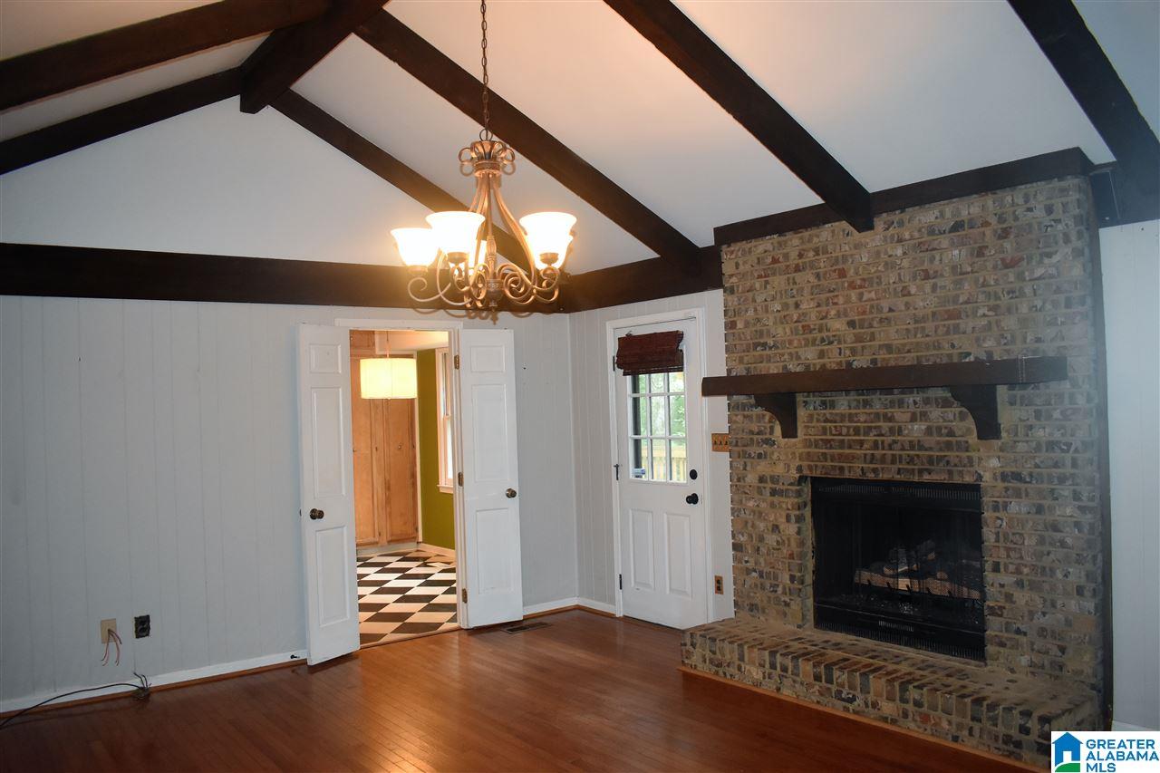 1139 Old Section Road Birmingham, AL 35244 - Photo 5 of 38