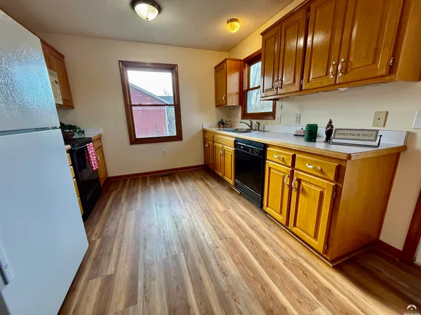 $355,000 | 33124 West 87th Terrace, De Soto, KS 66018