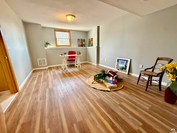 $355,000 | 33124 West 87th Terrace, De Soto, KS 66018
