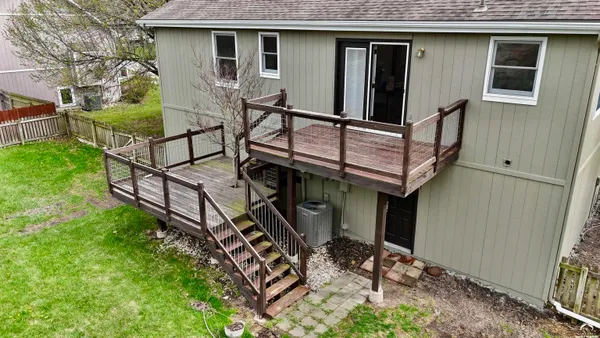 $355,000 | 33124 West 87th Terrace, De Soto, KS 66018