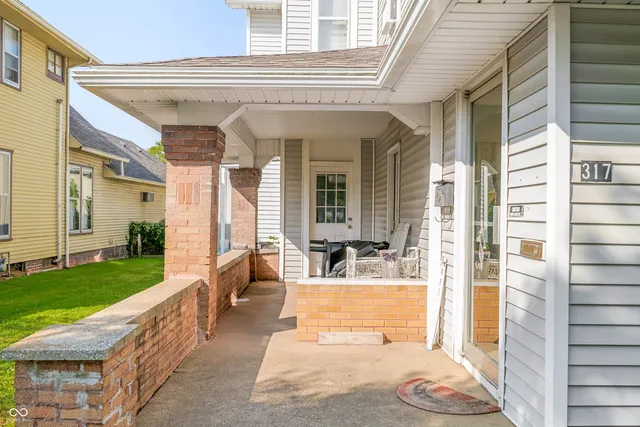 $165,000 | 317 North Walnut Street, Seymour, IN 47274