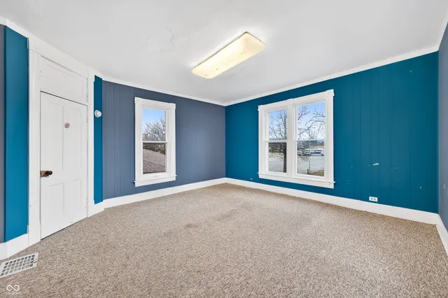 $165,000 | 317 North Walnut Street, Seymour, IN 47274