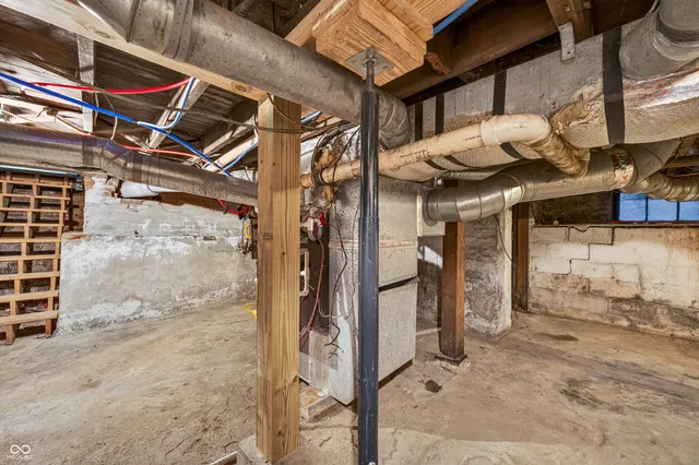 $165,000 | 317 North Walnut Street, Seymour, IN 47274