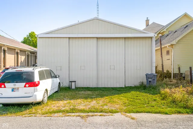 $165,000 | 317 North Walnut Street, Seymour, IN 47274