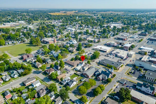 $165,000 | 317 North Walnut Street, Seymour, IN 47274