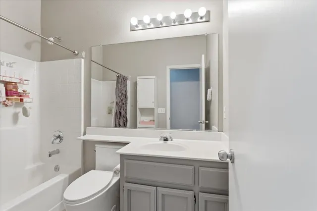 $489,900 | 2210 Geary Street, West Sacramento, CA 95691