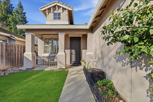 $489,900 | 2210 Geary Street, West Sacramento, CA 95691