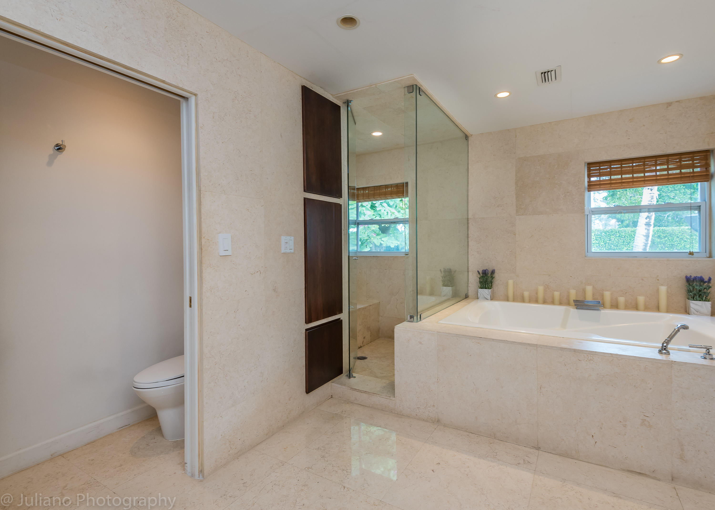 6813 Giralda Circle Boca Raton, FL 33433 - Photo 22 of 36 Master Bath