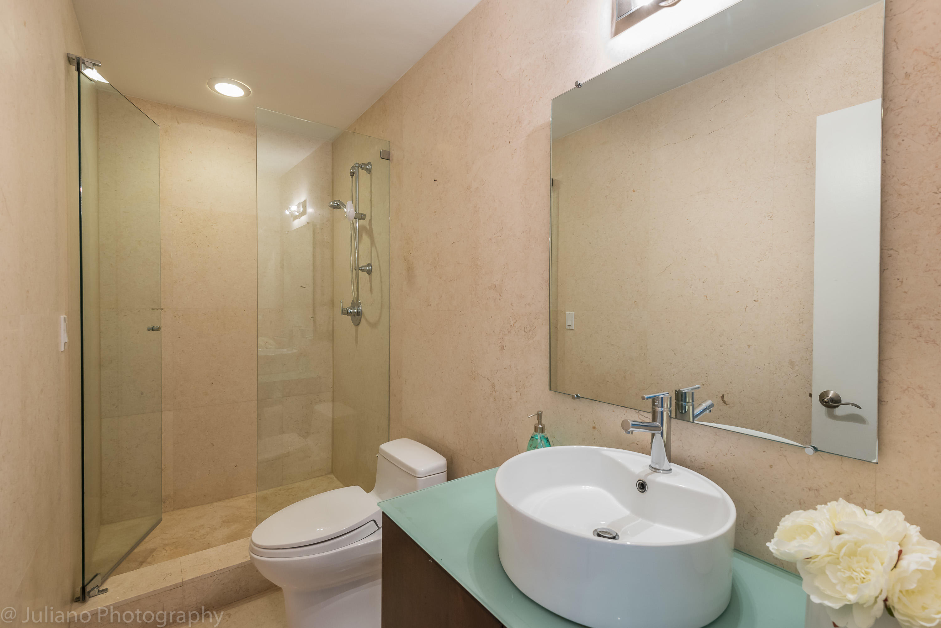 6813 Giralda Circle Boca Raton, FL 33433 - Photo 25 of 36 Guest/ Full Bath