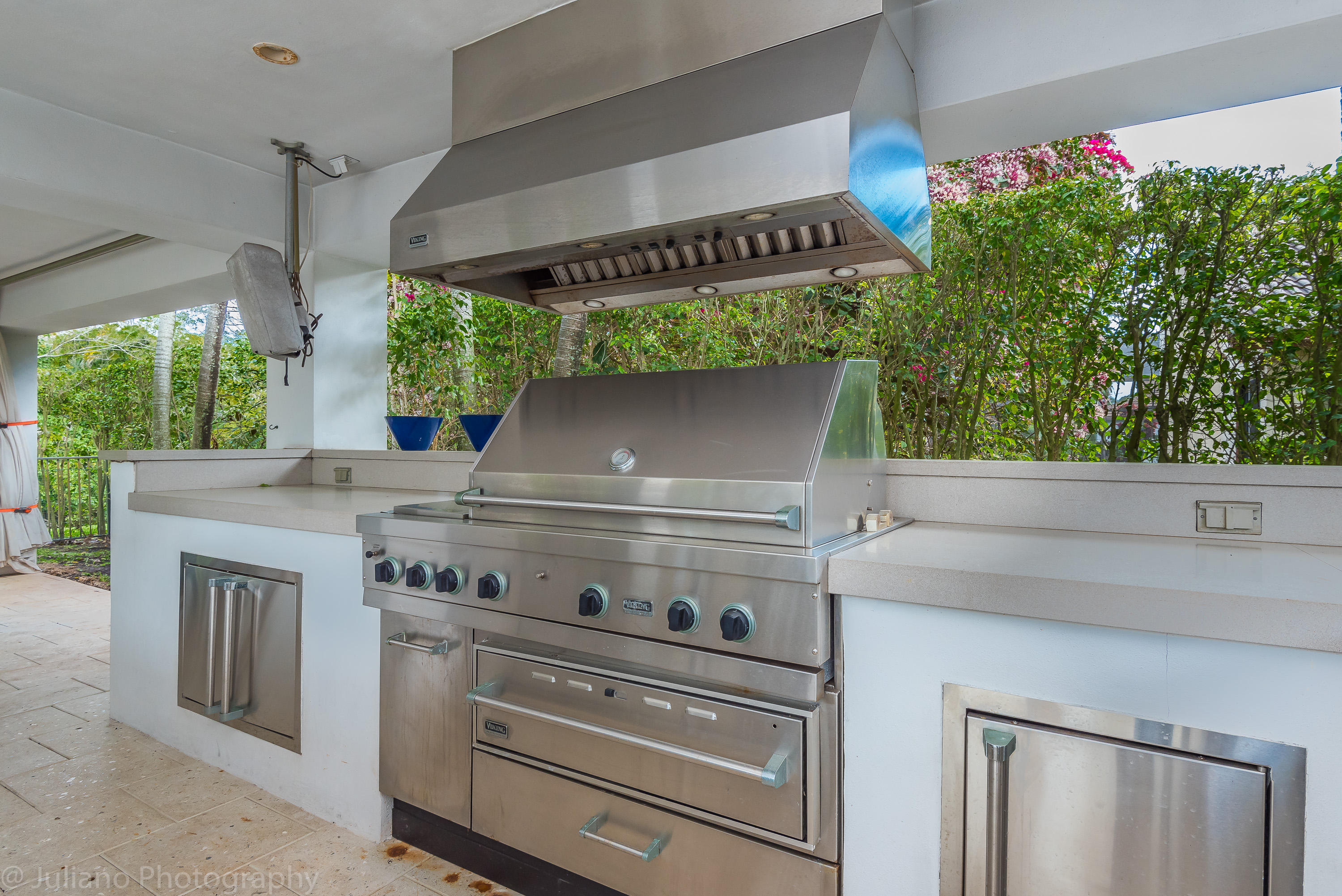 6813 Giralda Circle Boca Raton, FL 33433 - Photo 3 of 36 Summer Kitchen