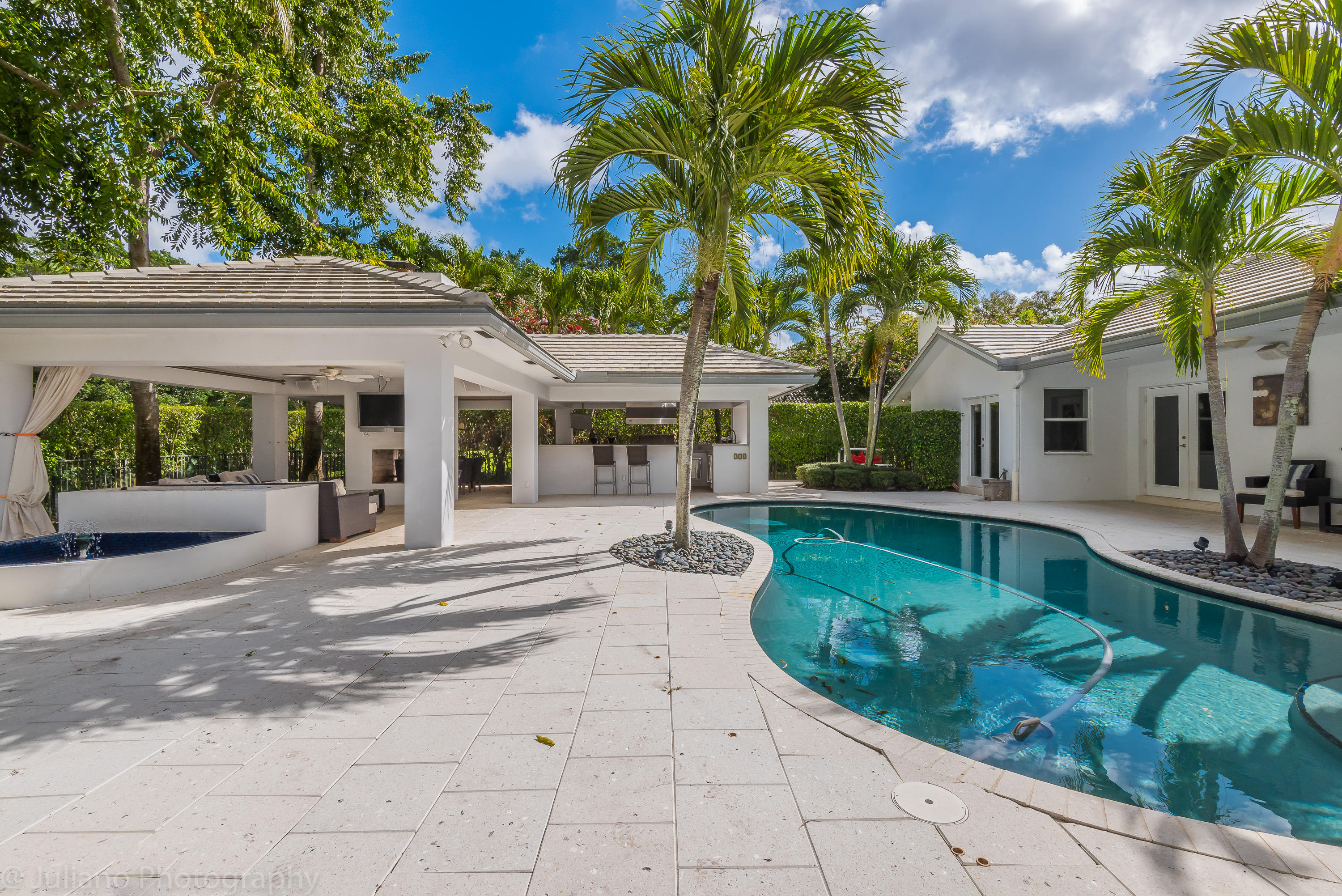 6813 Giralda Circle Boca Raton, FL 33433 - Photo 4 of 36 Backyard Pool/ Outdoor Living Area