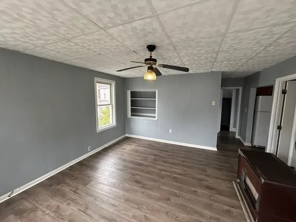 $1,500 | 33 Malvey Street, Unit 2F, Fall River, MA 02720