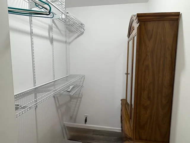 $384,900 | 1151 Melugins Grove Road, Compton, IL 61318