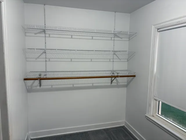 $384,900 | 1151 Melugins Grove Road, Compton, IL 61318