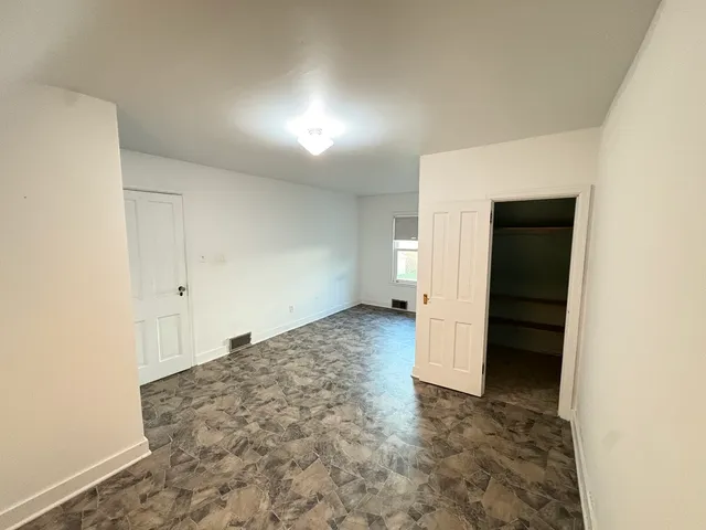 $384,900 | 1151 Melugins Grove Road, Compton, IL 61318