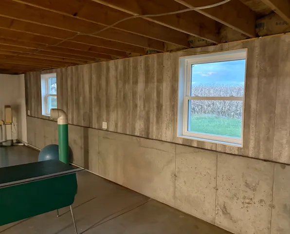 $384,900 | 1151 Melugins Grove Road, Compton, IL 61318