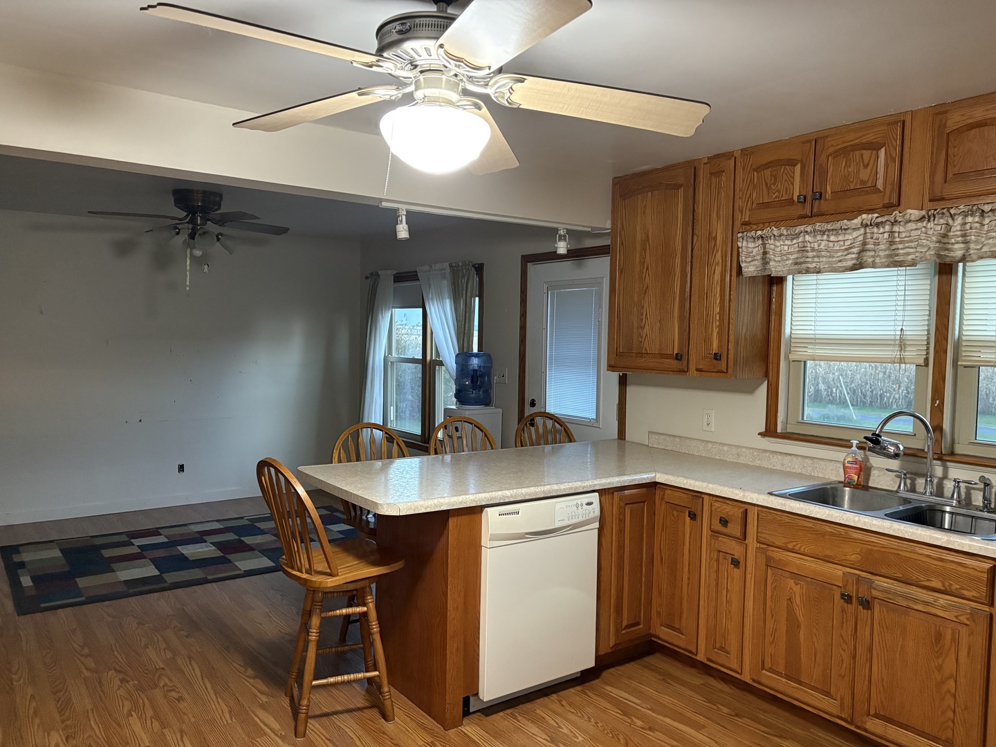 1151 Melugins Grove Road Compton, IL 61318 - Photo 5 of 62