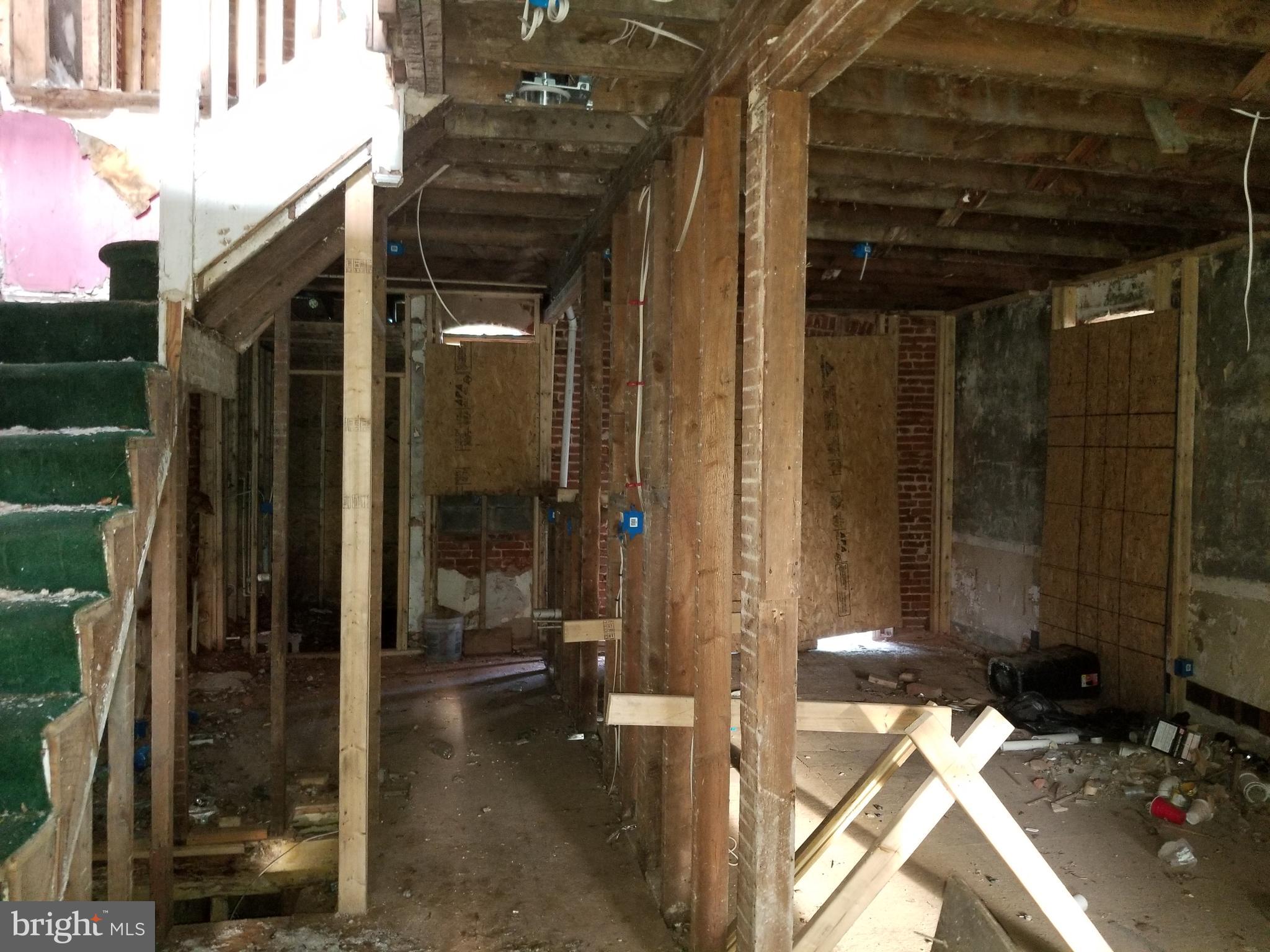4602 Pall Mall Road Baltimore, MD 21215 - Photo 5 of 8 Gallery Image 5