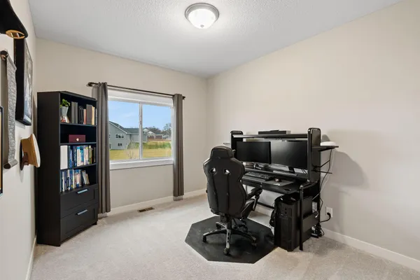 $639,900 | 23996 186th Street Northwest, Big Lake, MN 55309