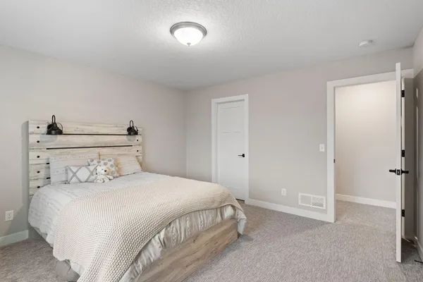 $639,900 | 23996 186th Street Northwest, Big Lake, MN 55309