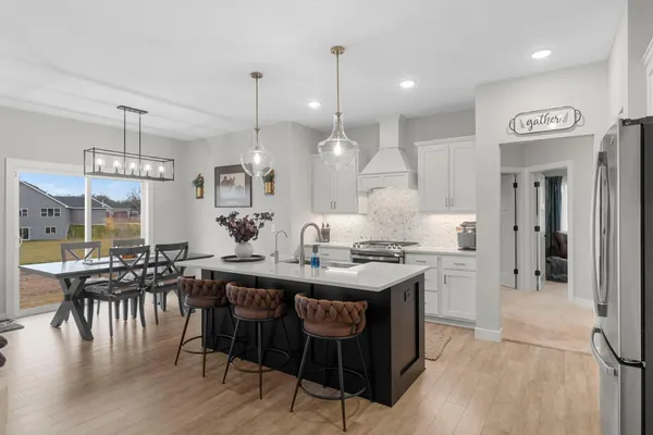 $639,900 | 23996 186th Street Northwest, Big Lake, MN 55309