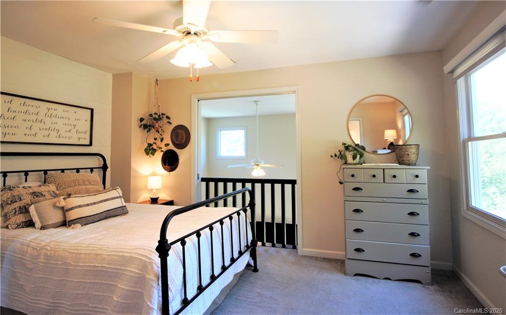 661 Ratcliff Cove Road Waynesville, NC 28786 - Photo 15 of 48 Gallery Image 15