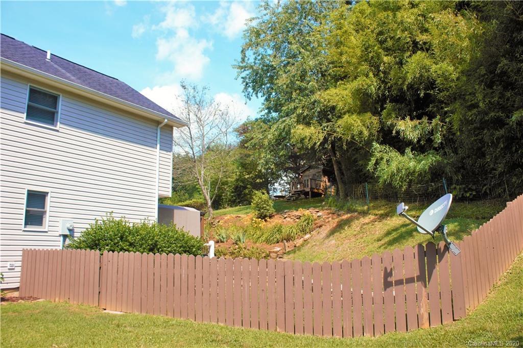 661 Ratcliff Cove Road Waynesville, NC 28786 - Photo 43 of 48 Gallery Image 43