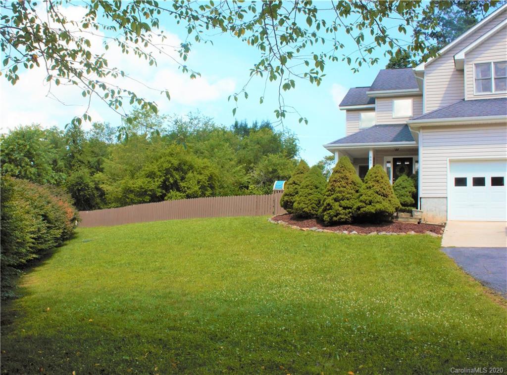 661 Ratcliff Cove Road Waynesville, NC 28786 - Photo 6 of 48 Gallery Image 6