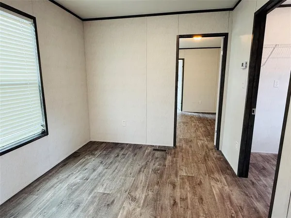 $152,900 | 3005 Elmwood Drive, Granbury, TX 76048