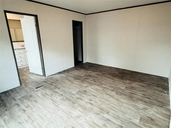$152,900 | 3005 Elmwood Drive, Granbury, TX 76048