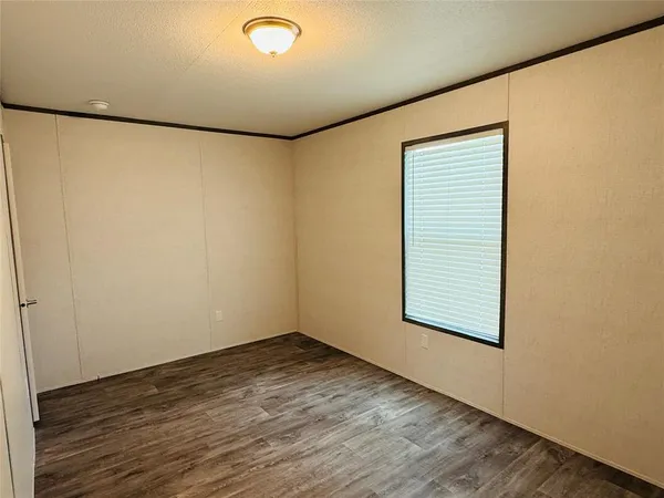 $152,900 | 3005 Elmwood Drive, Granbury, TX 76048
